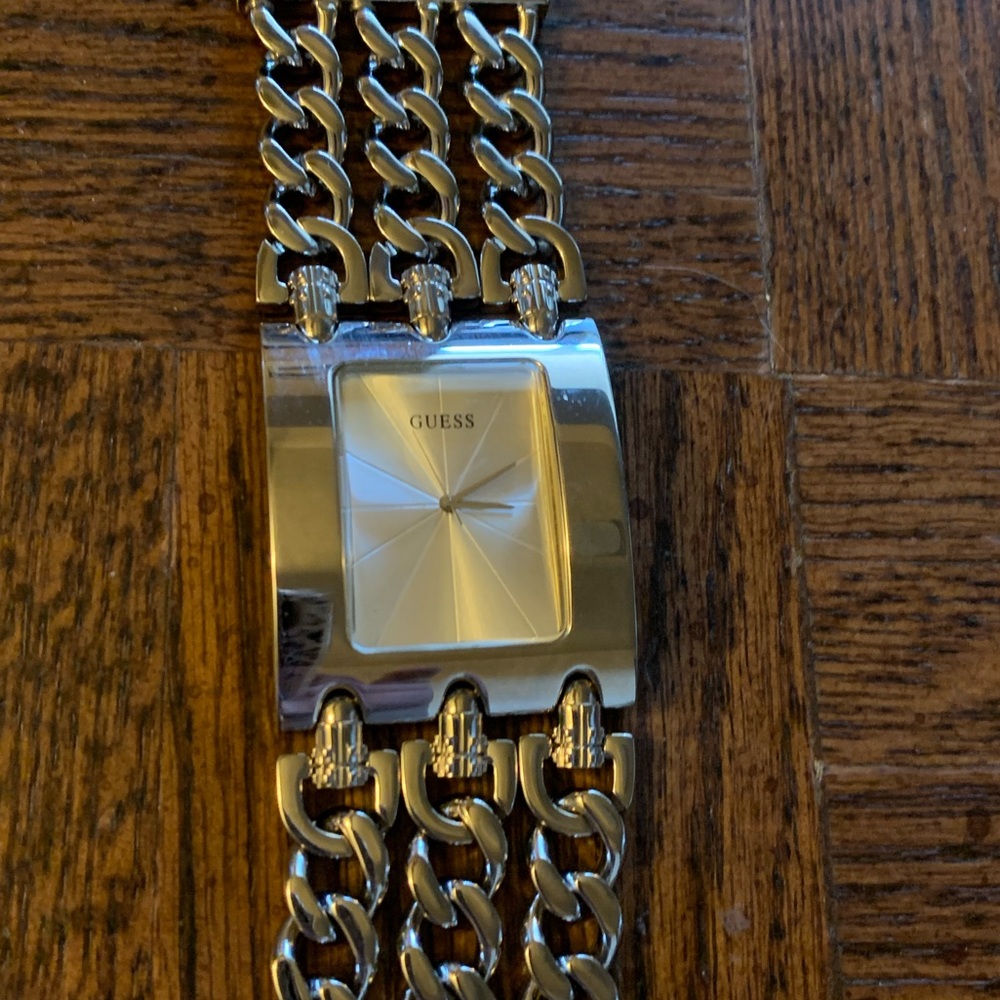 🔥GUESS WATCH🔥 - Picture 8 of 13